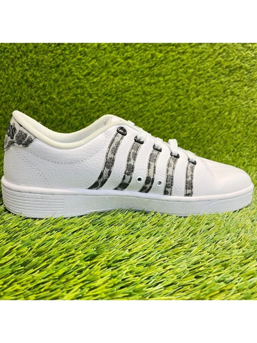 K-Swiss Court Pro II Leopard Womens Size 8.5 White Black Athletic Shoes Sneakers